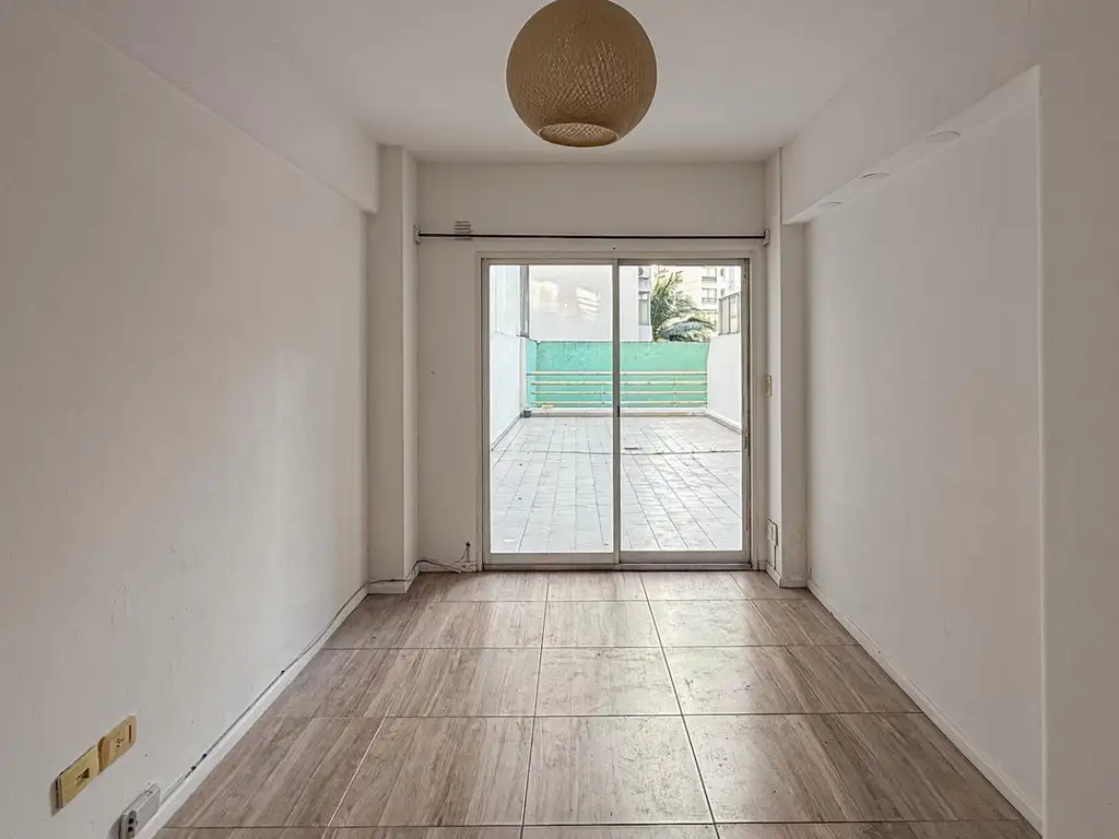 1 bedroom with pool and terrace, Palermo
