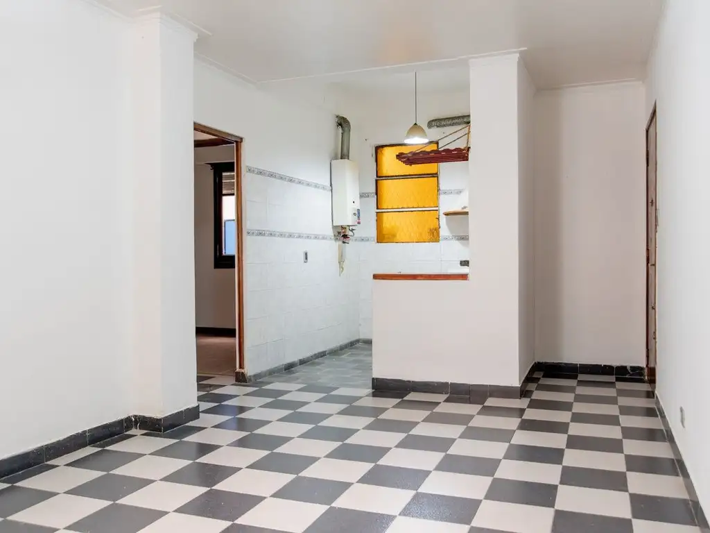 Listing: 2 bedrooms, Barracas