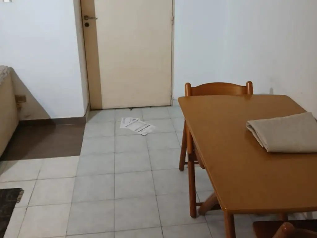 36 m², balcony, separate kitchen