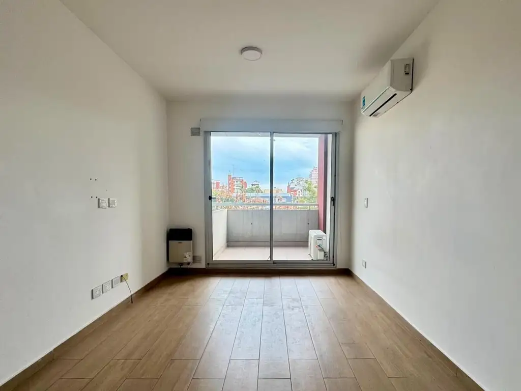 Departamento en Alquiler en Coghlan, Capital Federal