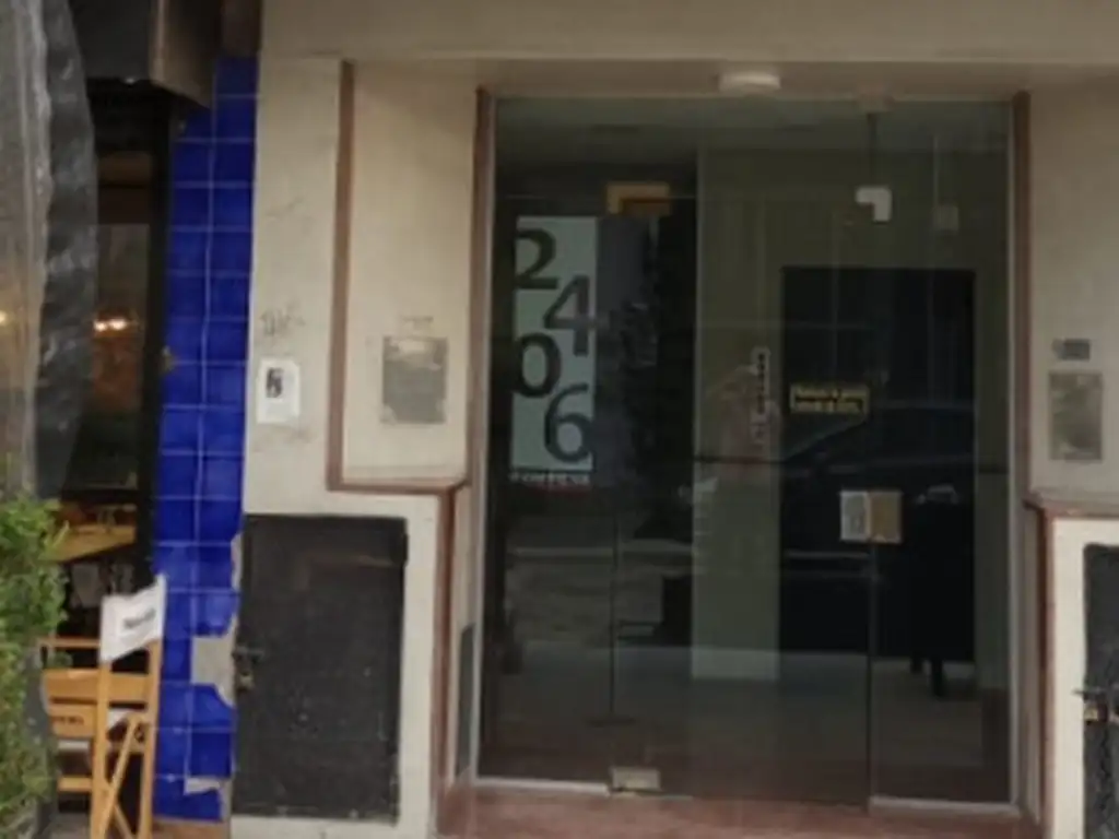 1er piso al frente, balcón