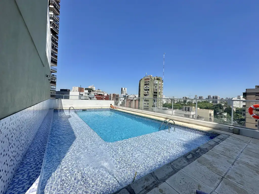 11º piso, balcón y pileta