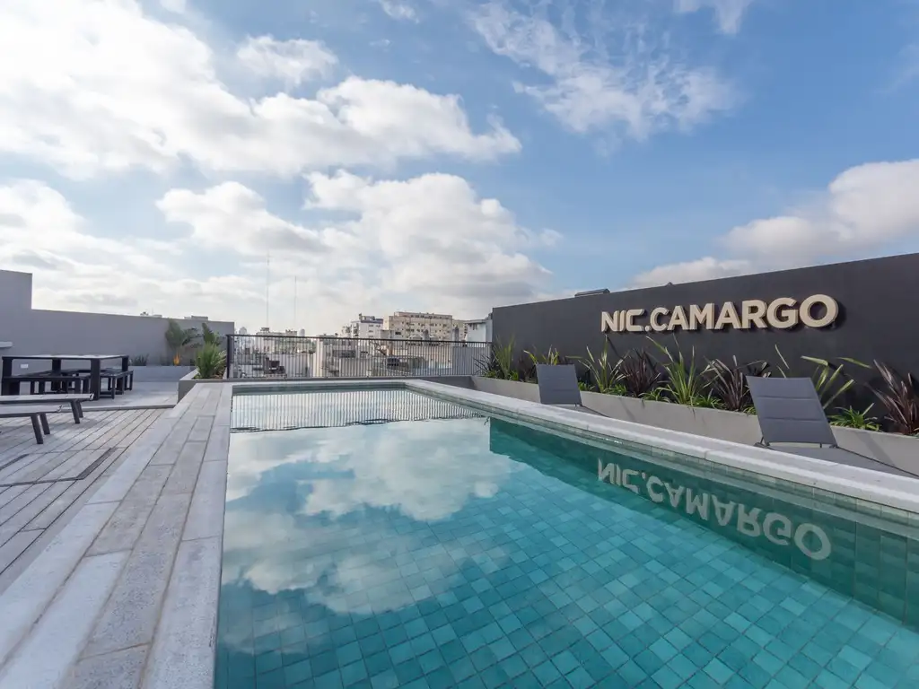 Studio with balcony and pool