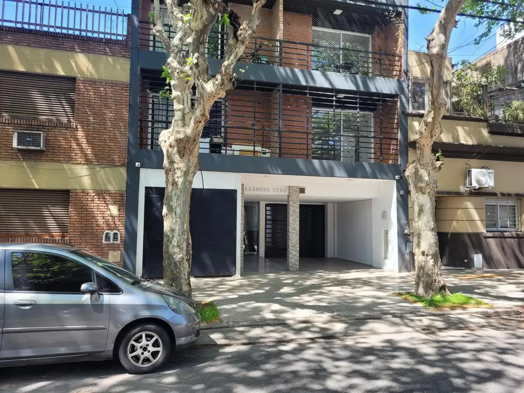 32 m² studio, courtyard-facing