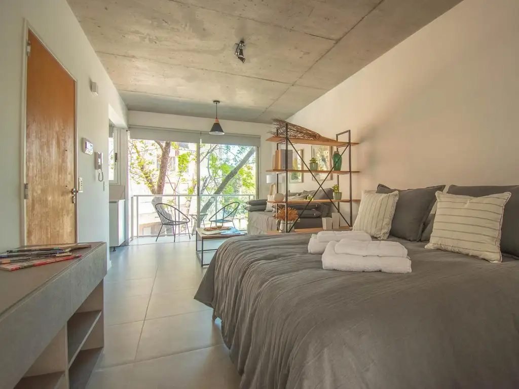 Nuñez furnished with balcony