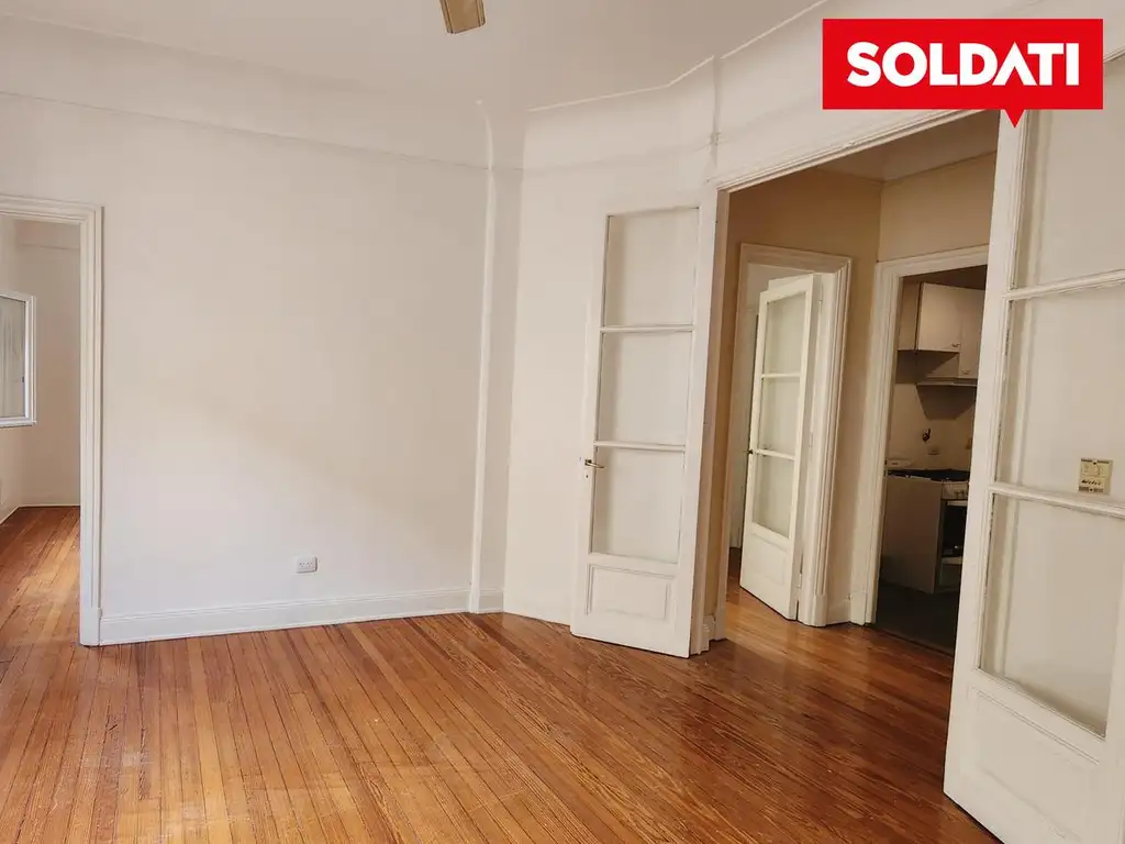 7° piso con terraza y pisos de madera