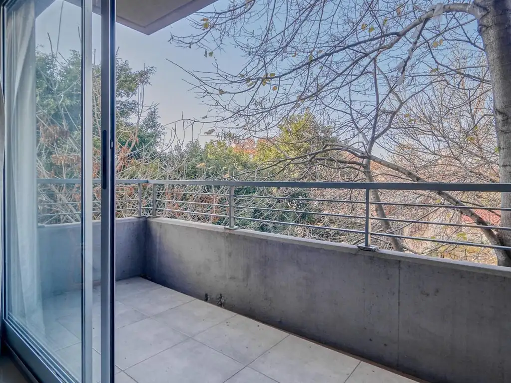 Studio com varanda e piscina