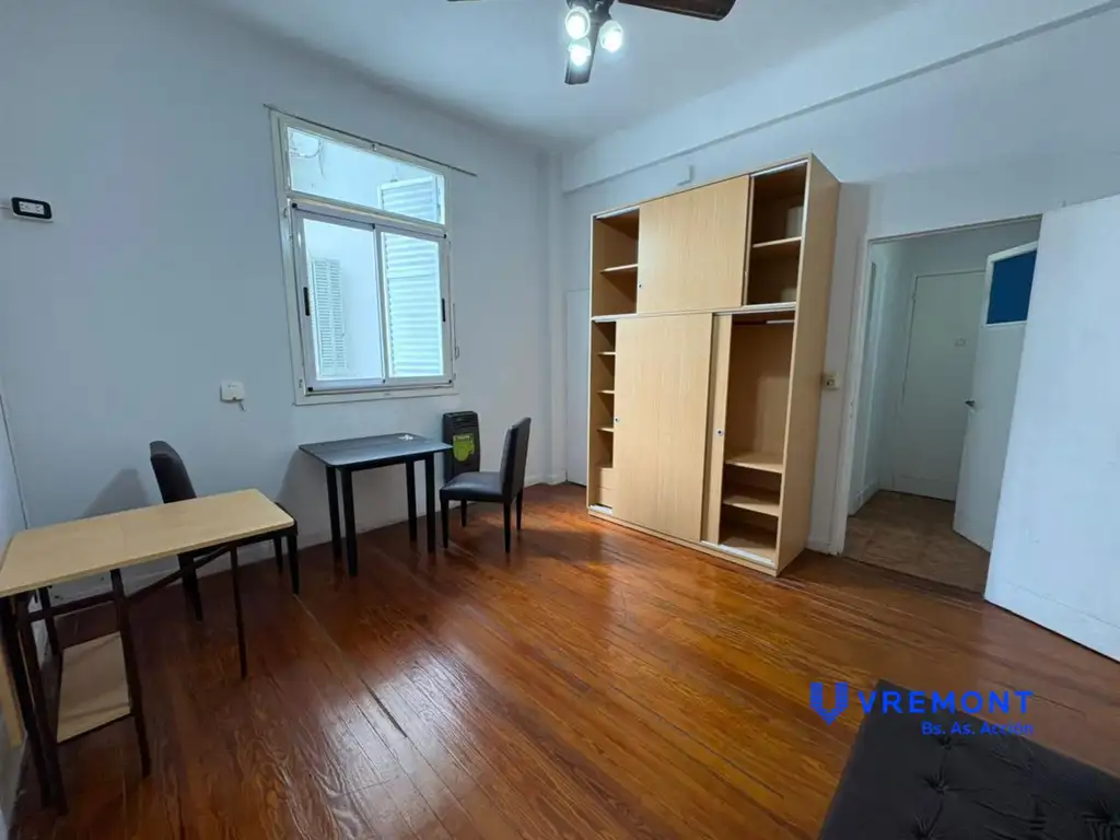 Studio with full kitchen