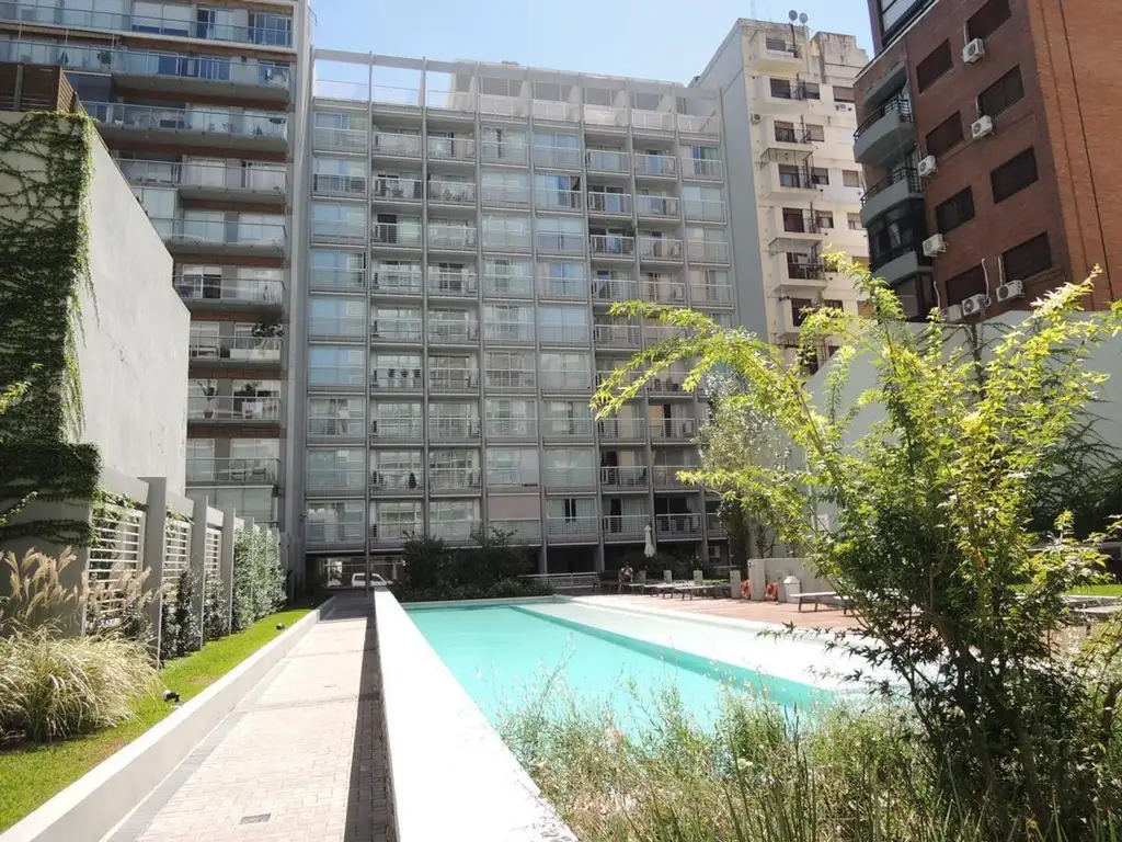 2 ambientes con balcón