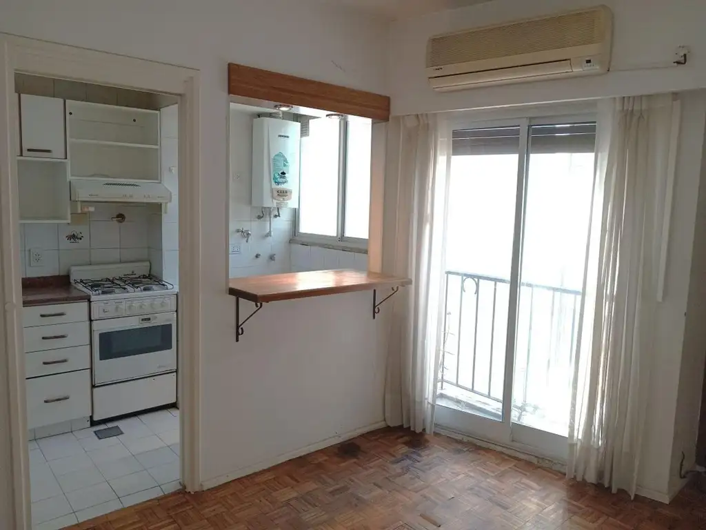 Piso 9 con baño reciclado