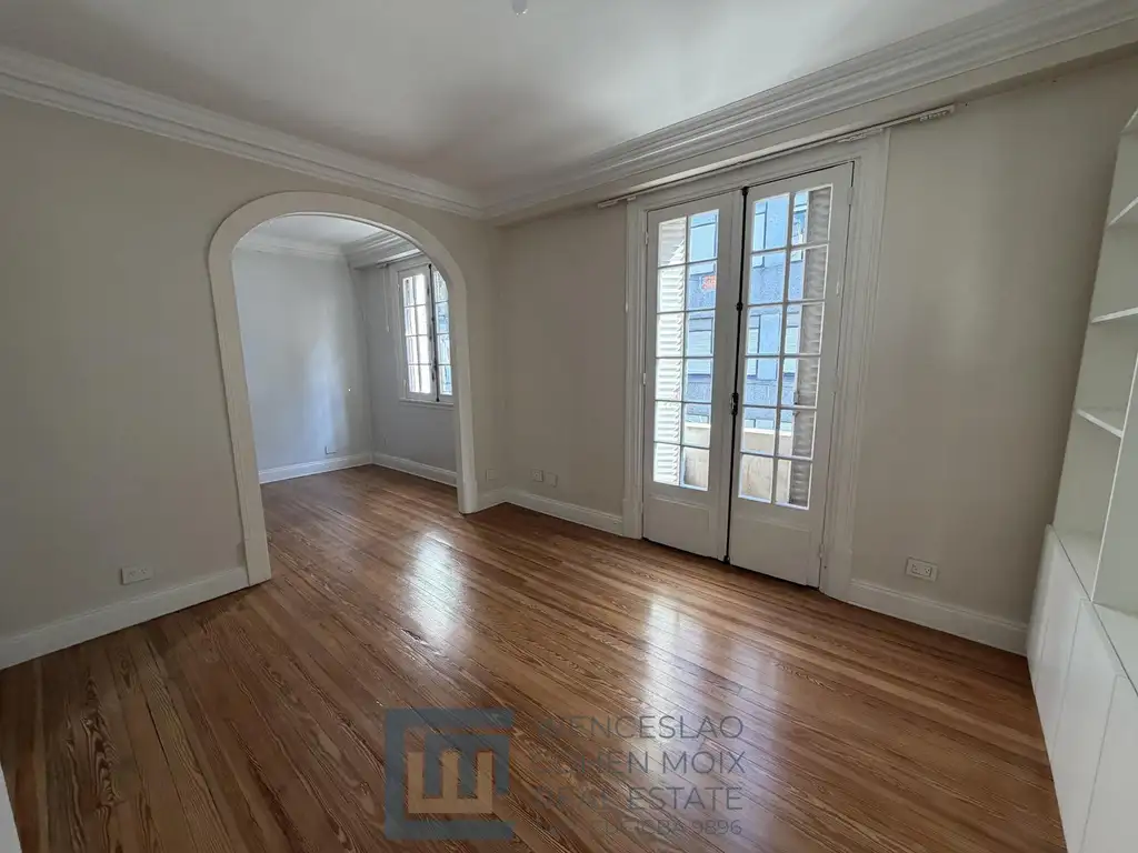 Recoleta, 2BR with parking