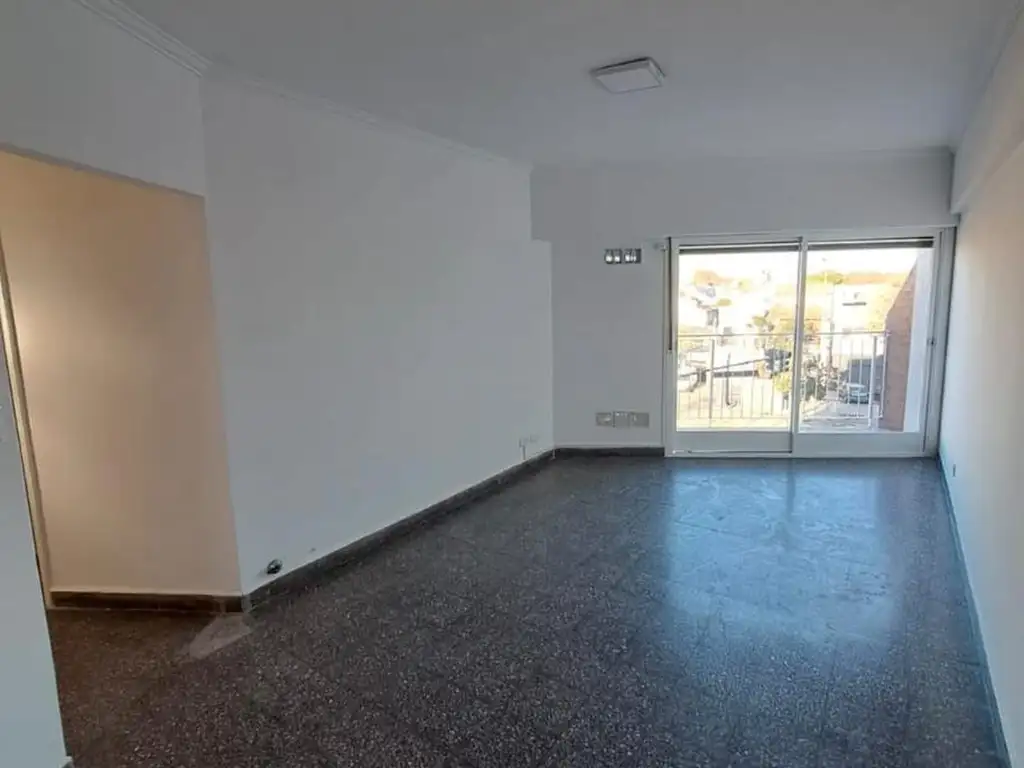 Departamento en Alquiler en Parque Avellaneda, Capital Federal