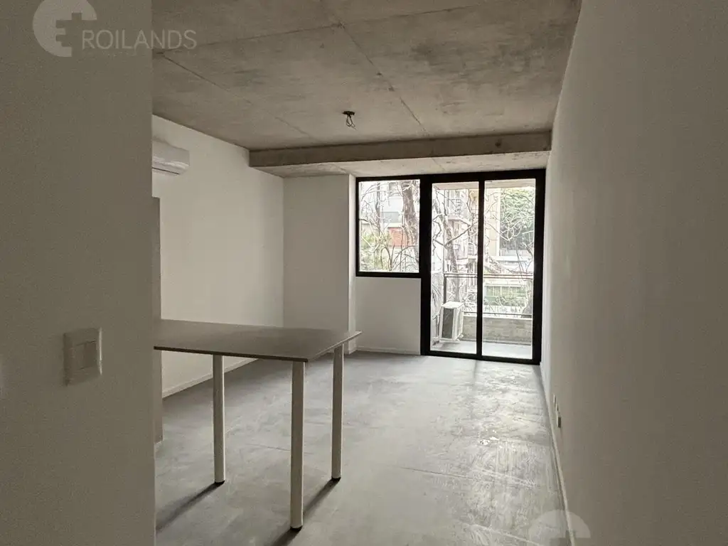 Monoambiente a estrenar con balcón