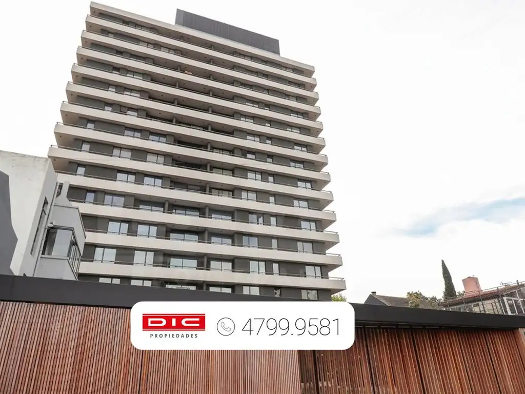 Monoambiente con balcón y amenities