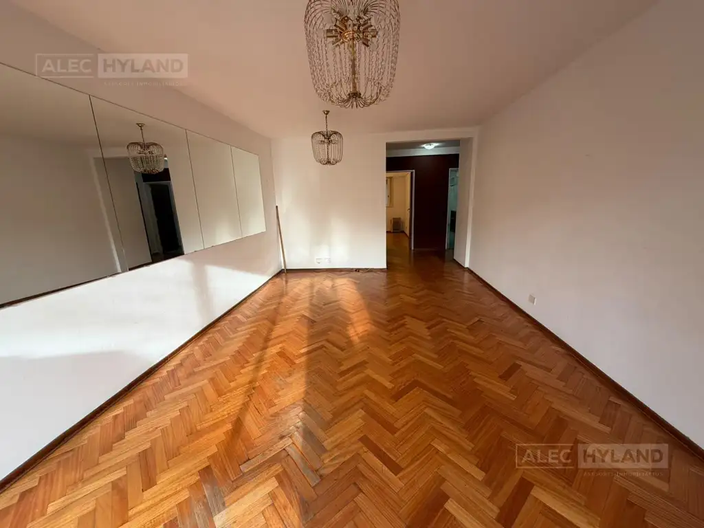 2 ambientes con balcón