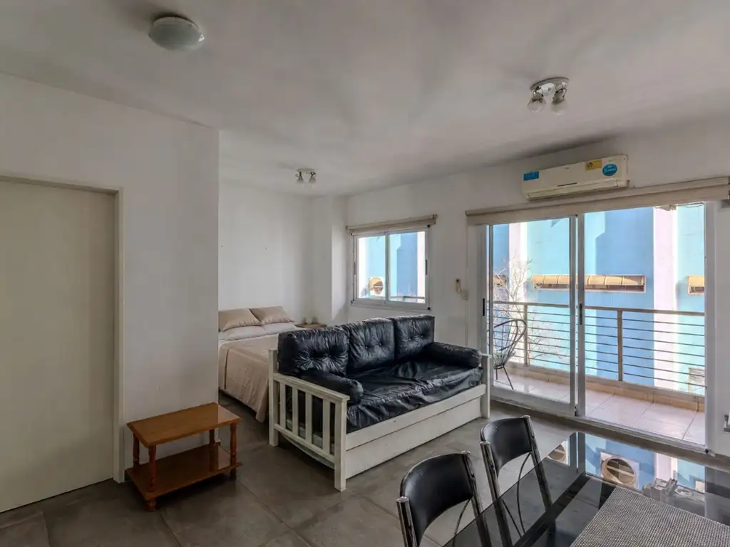 Furnished studio with balcony