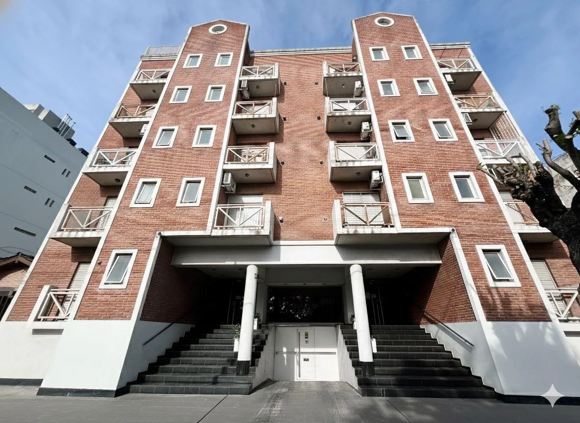 Two-room apartment on Av. de Mayo in Ramos Mejía Sur