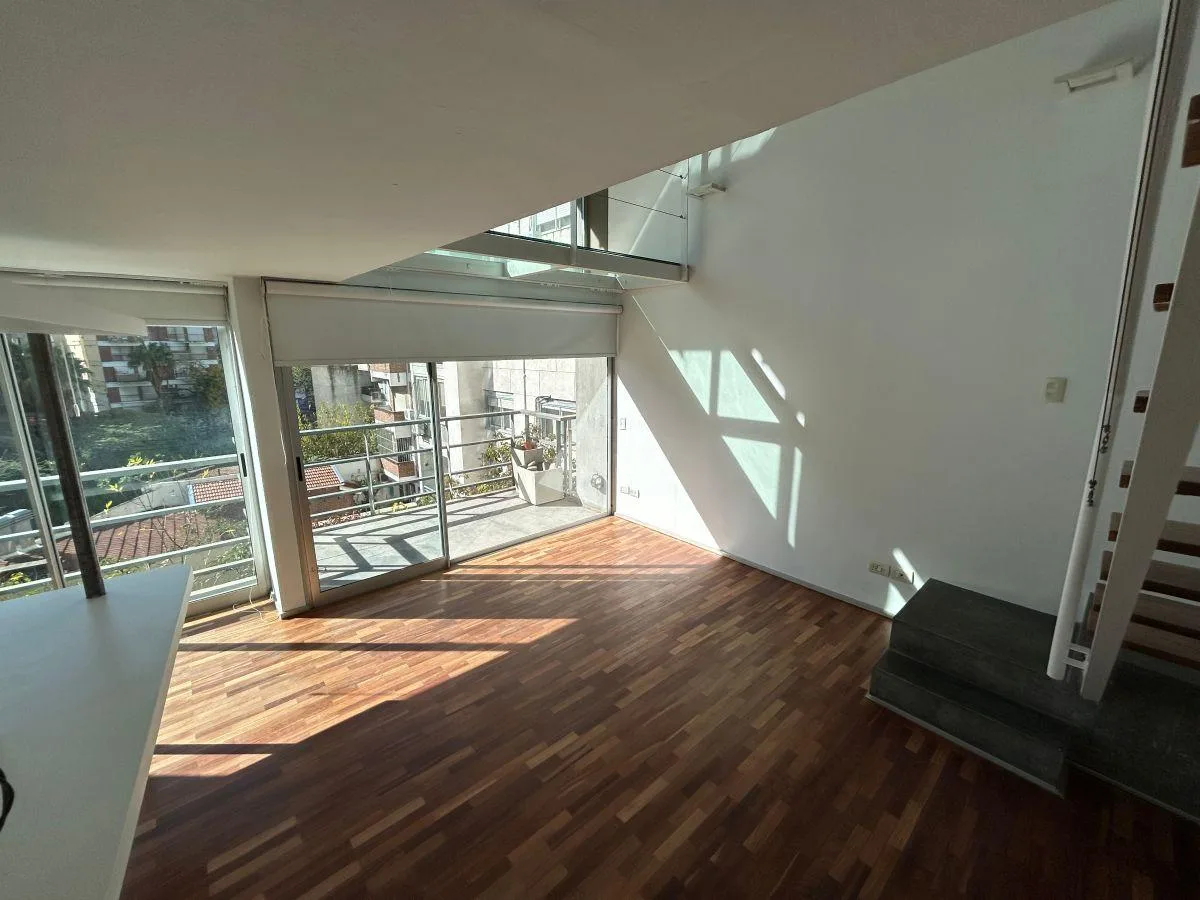 Loft a Pasos Subte/ Tren y Centro - Corazón Hollywood