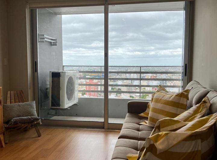 Apartamento de dois ambientes mobiliado em San Telmo