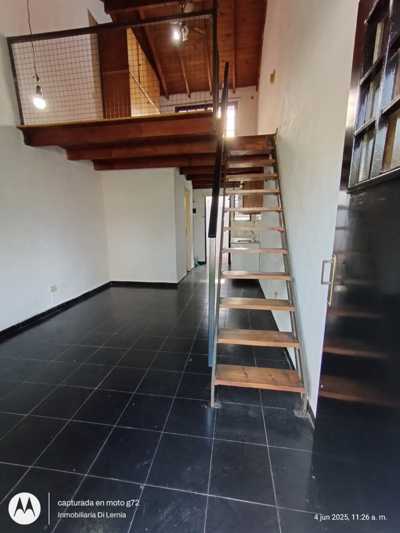 PH de 2 ambientes al frente en Wilde, Avellaneda