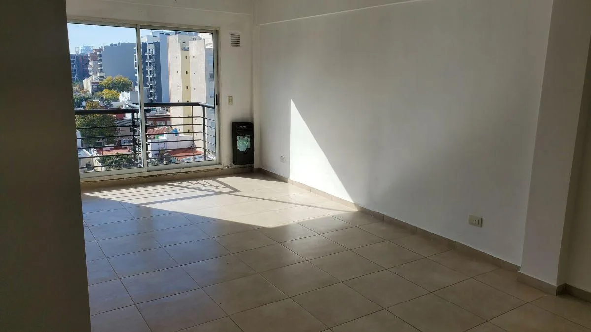 Departamento Muy Luminoso Apto Profesional Monoambiente en Cnel J Terrada 4700