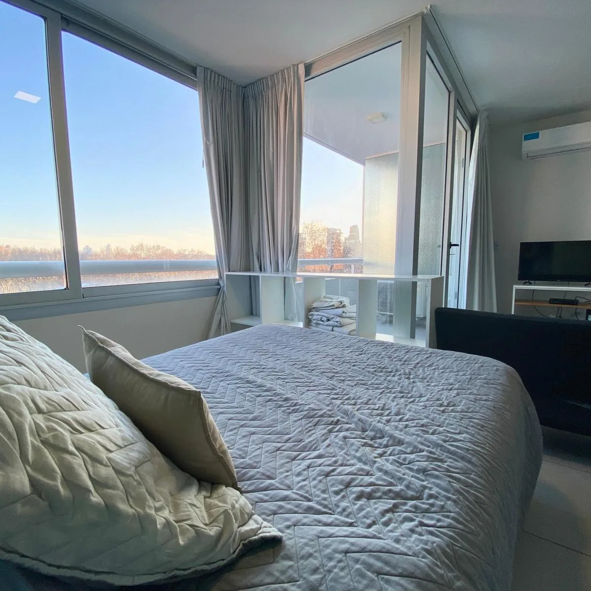 Furnished studio with balcony