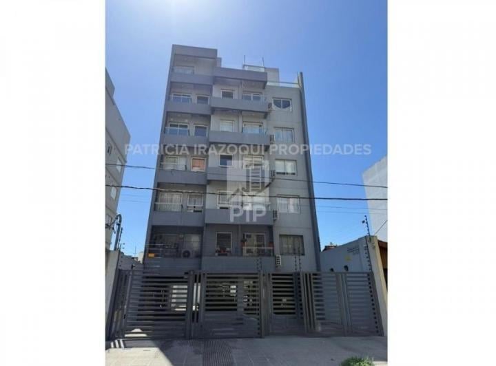 Квартира с 1 спальней в Morón