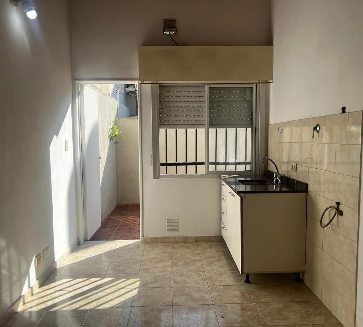 Departamento en Alquiler Planta Baja con Patio