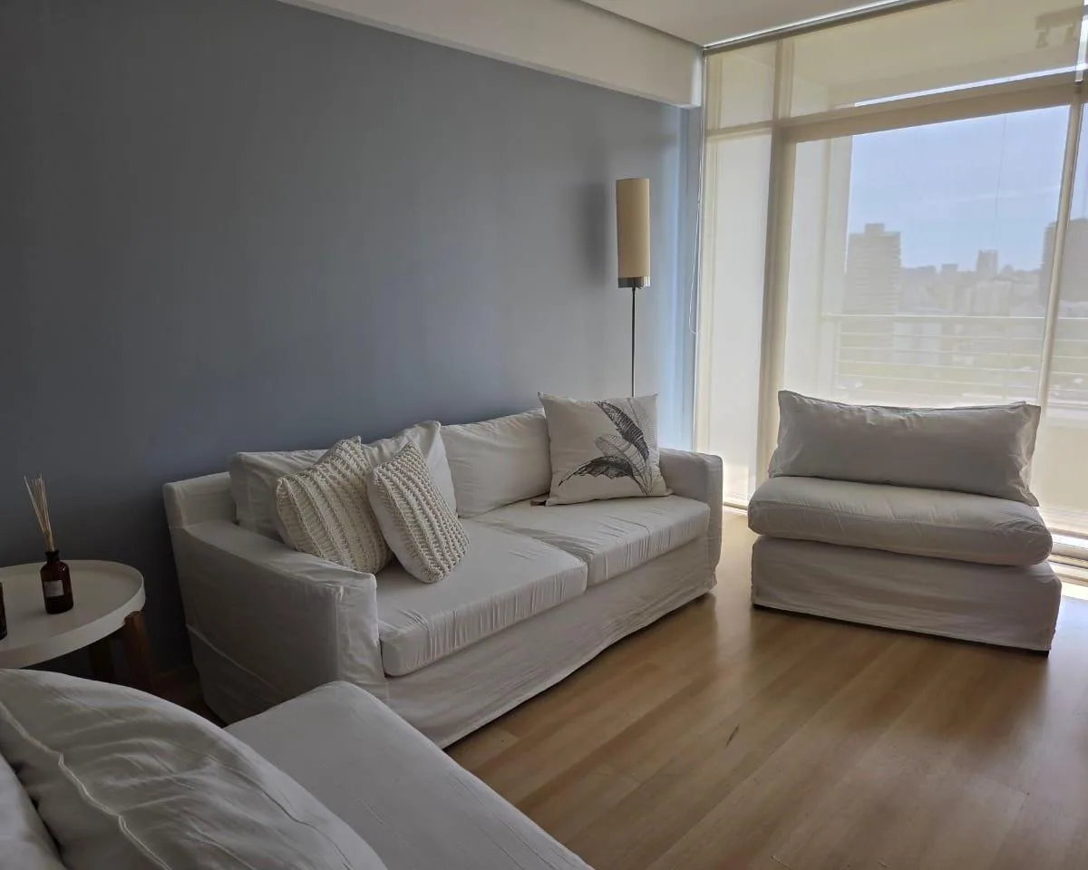 Apartamento de três dormitórios em Palermo