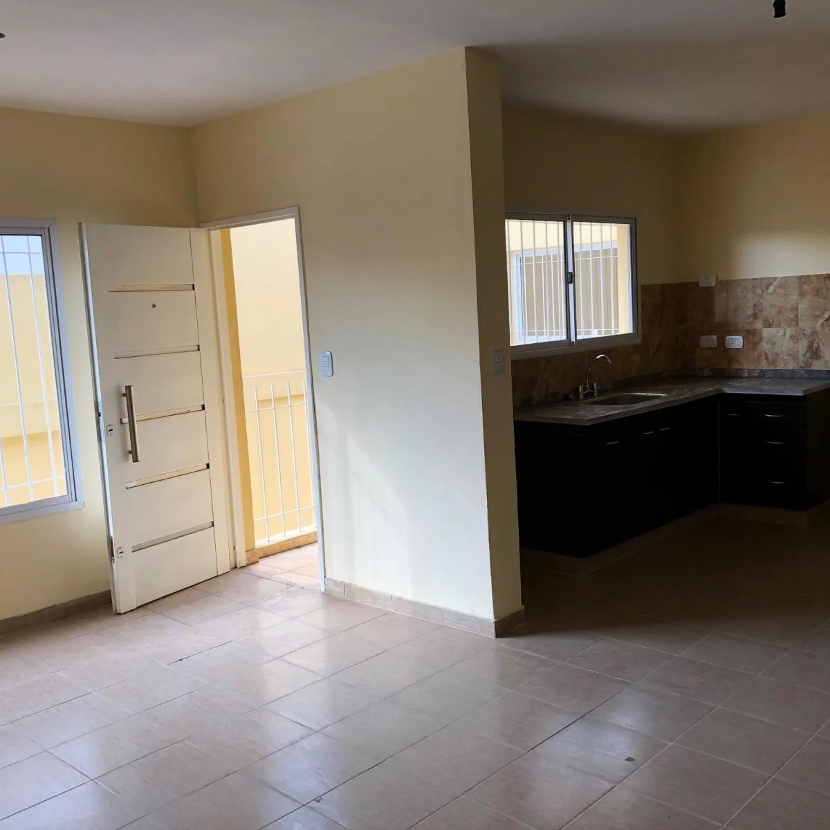 PH de três ambientes duplex em Lanús Este