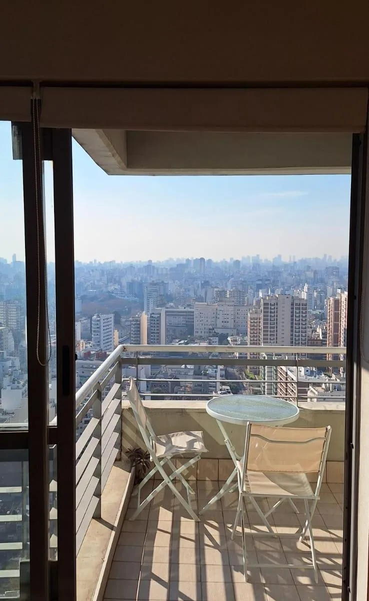 Hermoso Monoambiente en Piso Alto en Torre de Categoria!