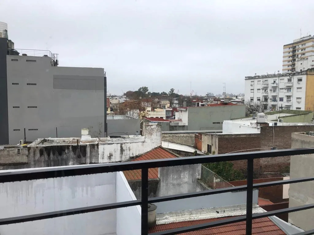 Duplex with parking and balcony