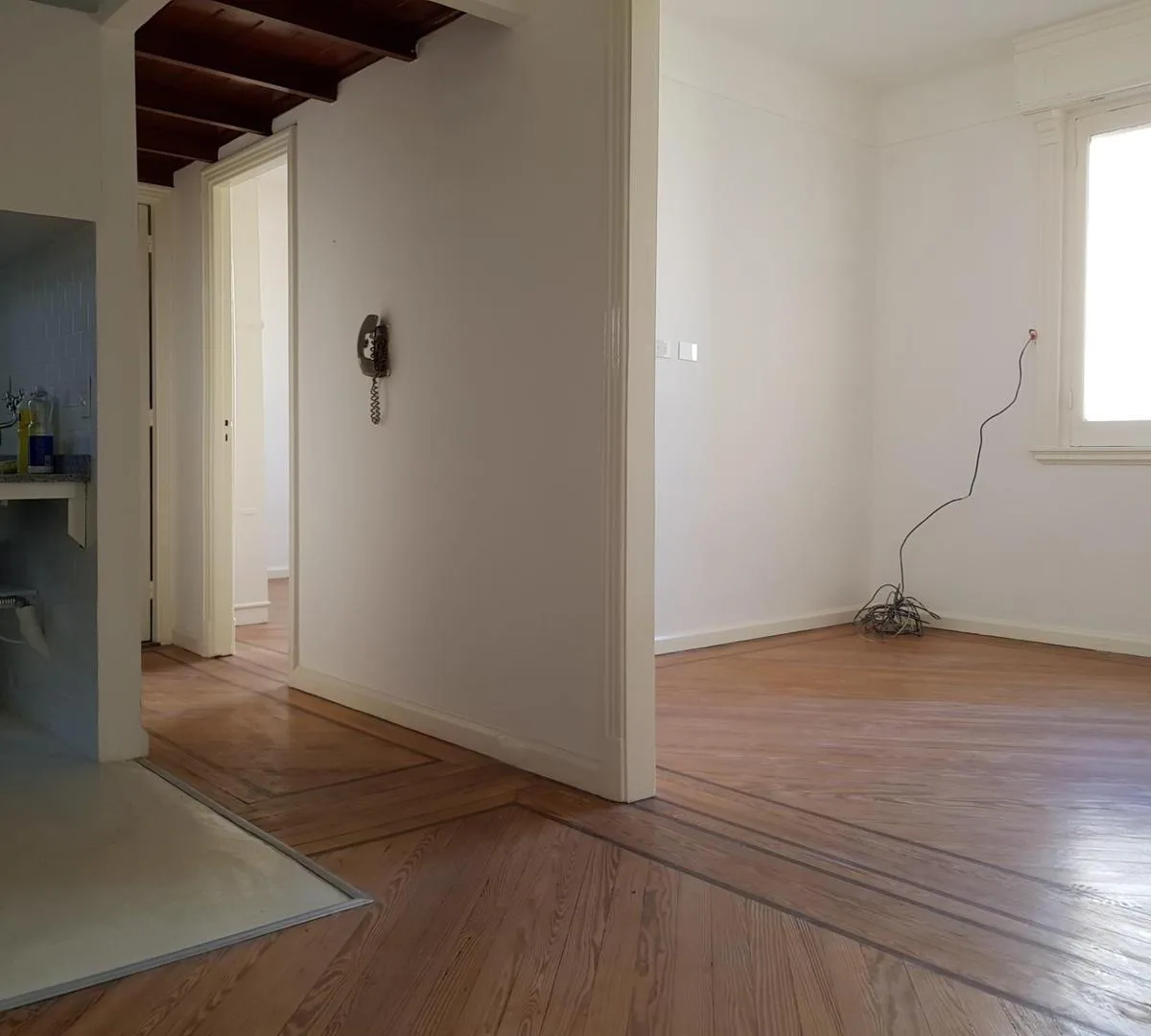 Departamento de 2 ambientes reciclado apto profesional en Monserrat