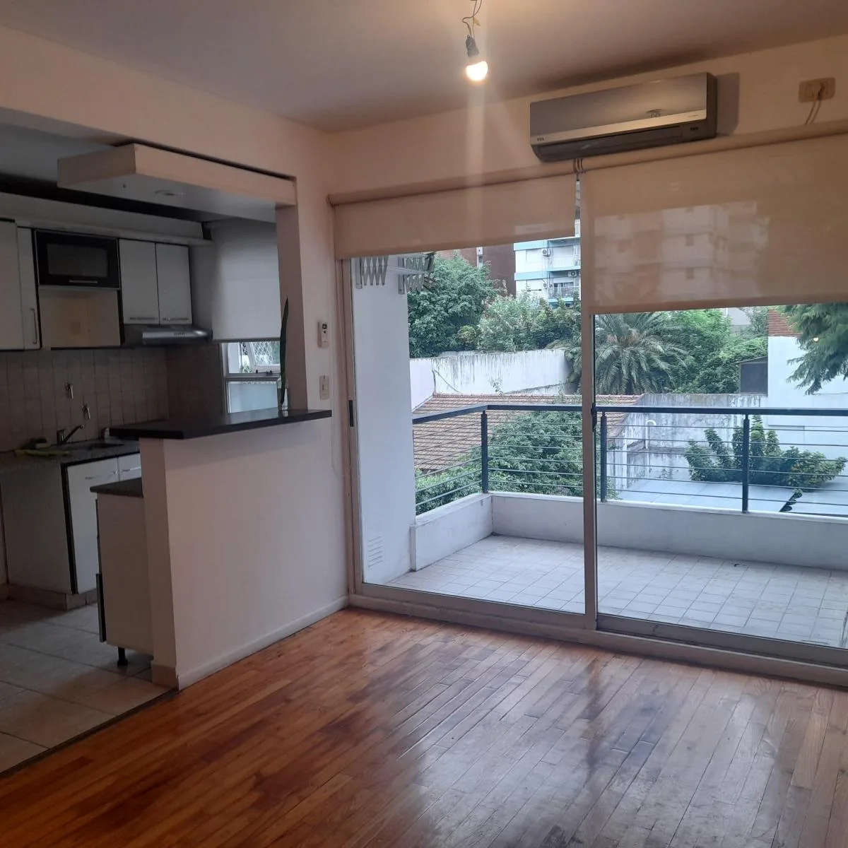 Aranguren 1870 2 Ambientes Contrafrente Balcón Aterrazado 50 m²