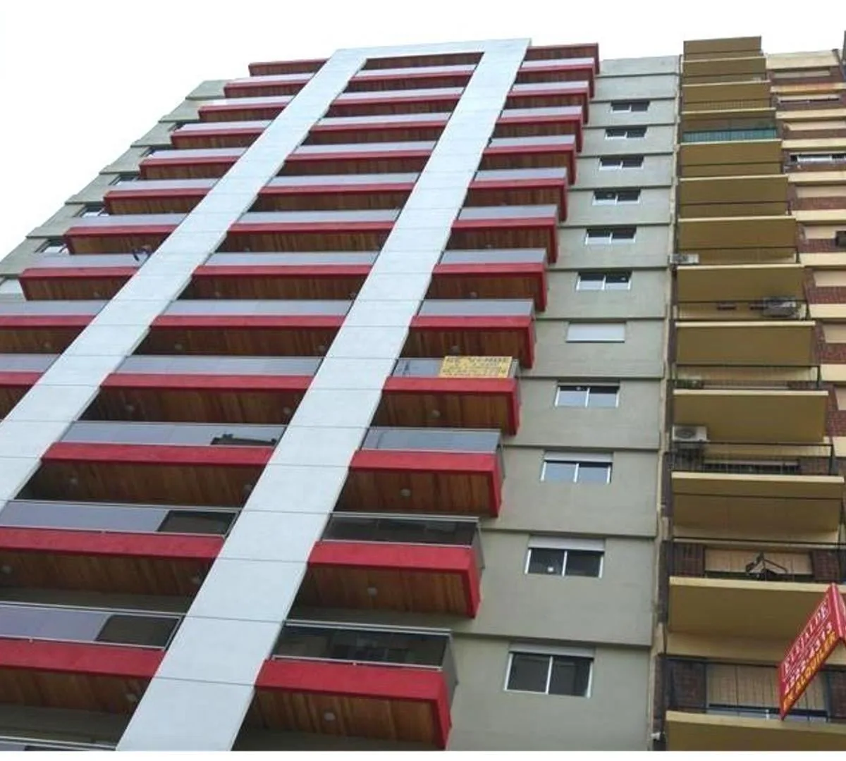 2-room apartment with front balcony