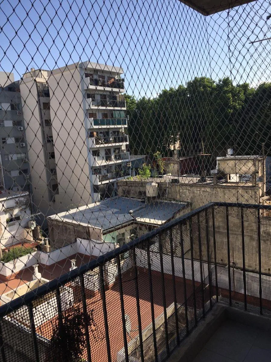 Impecable Precioso 2 Ambientes Contrafrente con Balcón