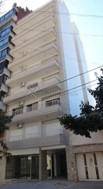 Alquiler Piso 6 Contfrente, Balcón Corrido C/lavadero, Vista, Cocina Abierta