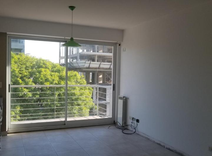 Квартира с 1 спальней на улицу в Saavedra с балконом