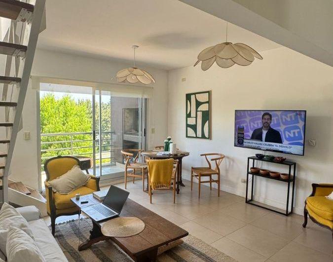 Loft de dois ambientes com 1 suíte em Tigre