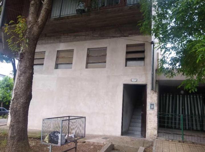 Two-room apartment in Victoria