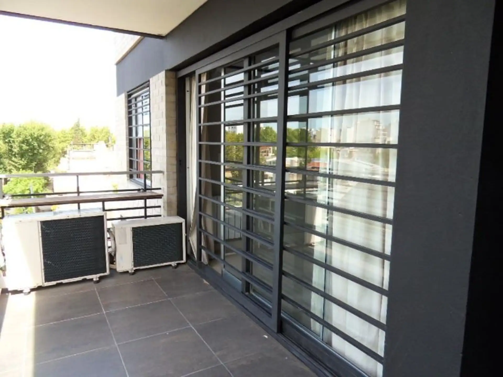 Трёхкомнатная квартира с 2 спальнями и парковочным местом в Villa Santa Rita