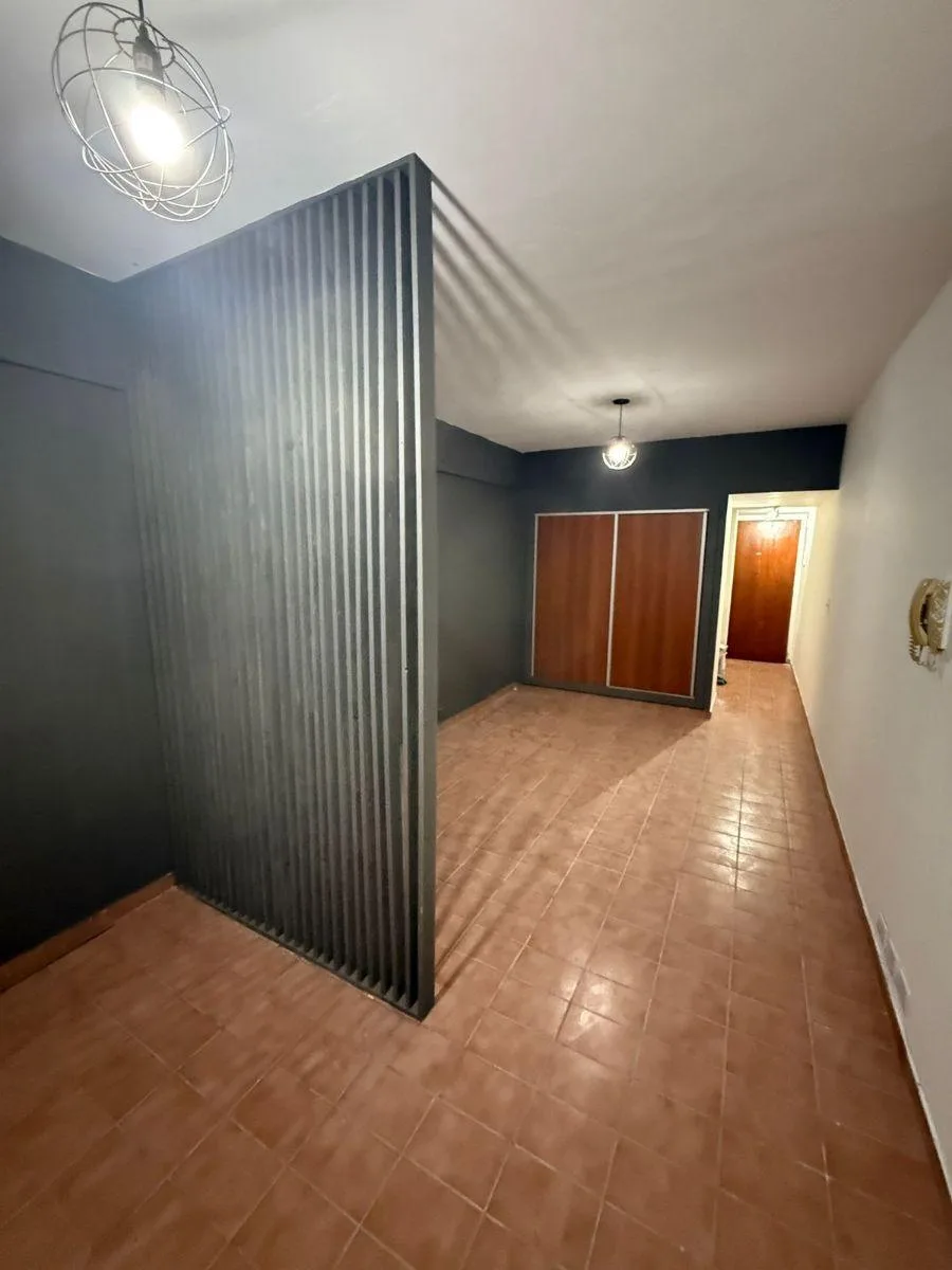 Studio with balcony, Morón Centro