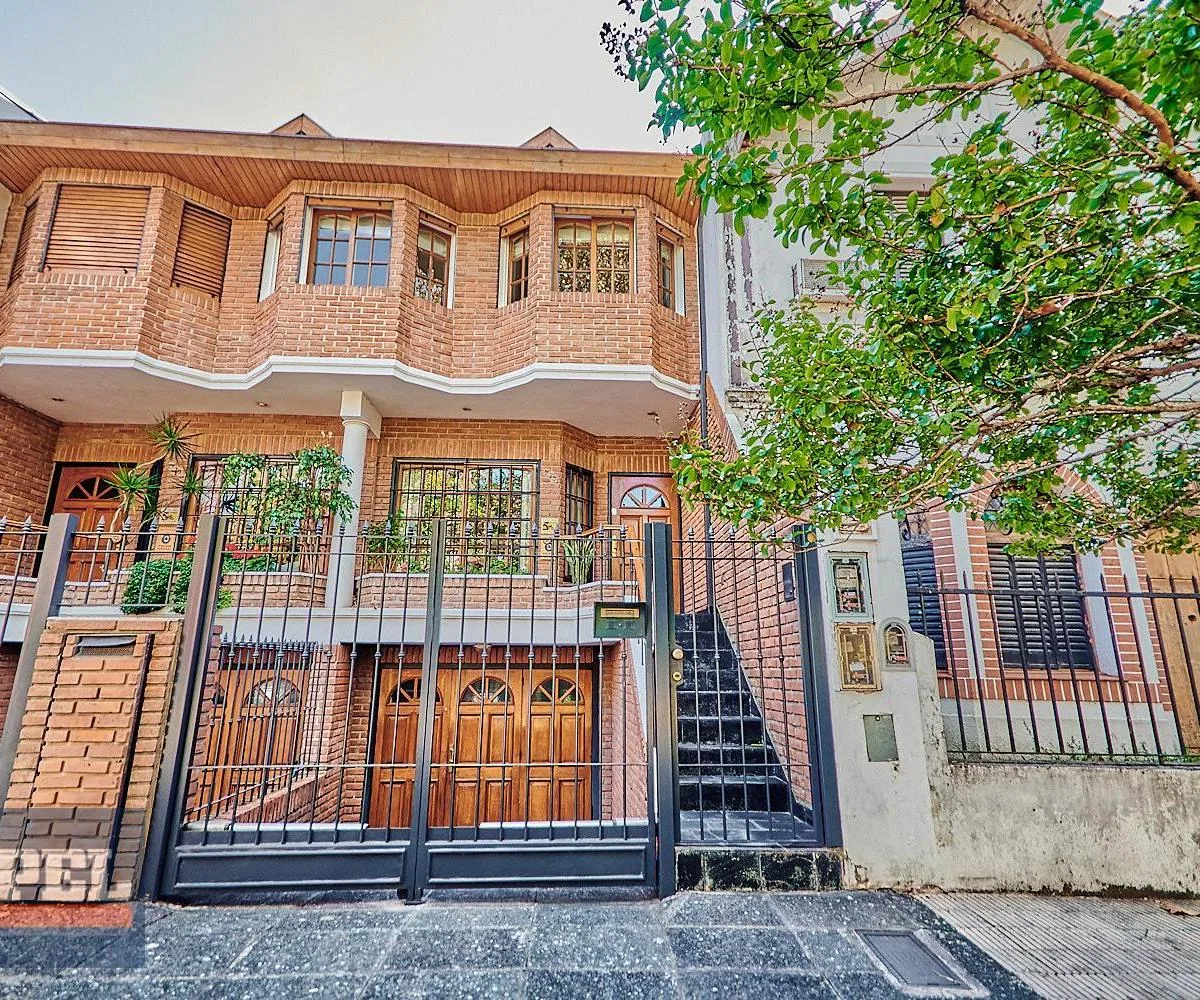 Casa en alquiler de 3 dormitorios en Villa Ortúzar