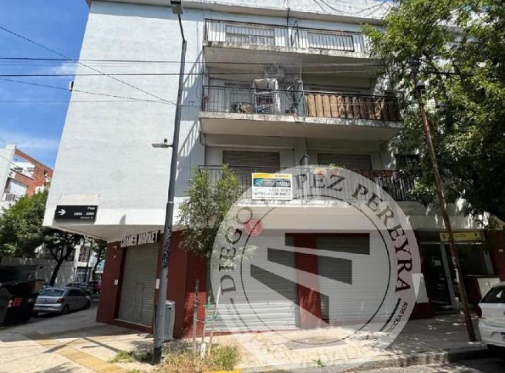 Двухкомнатная квартира с балконом в Saavedra