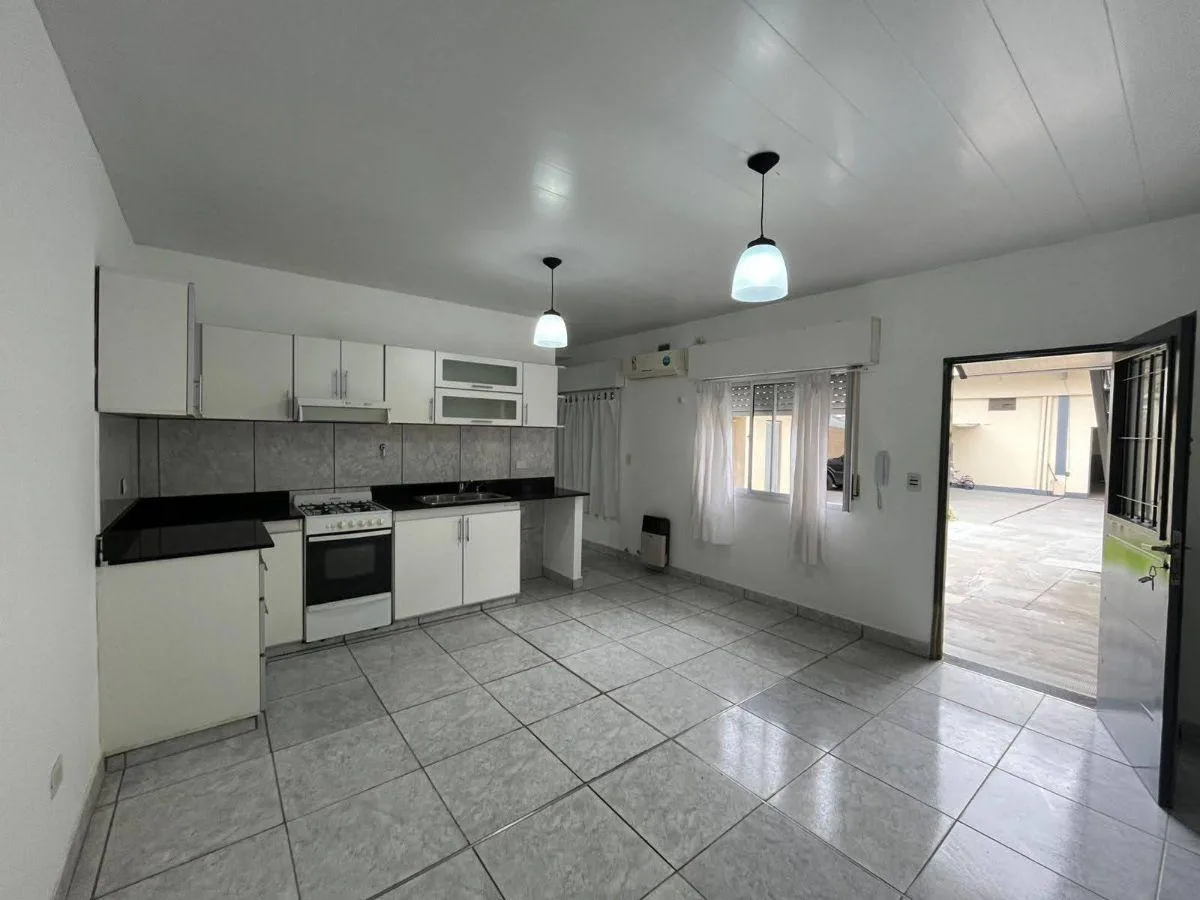 En Alquiler - Departamento 2 Ambientes