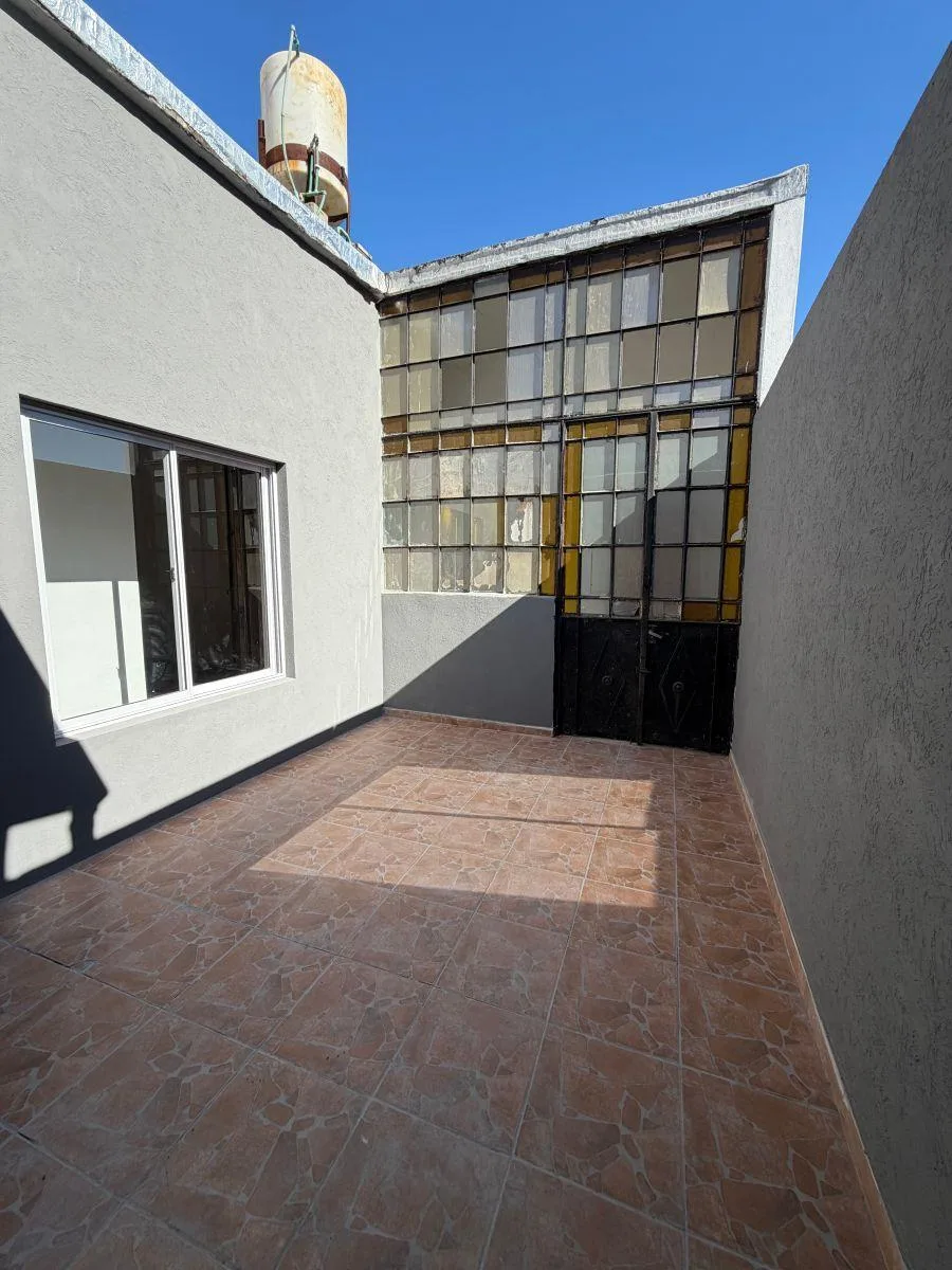 Two-bedroom PH rental in Barracas