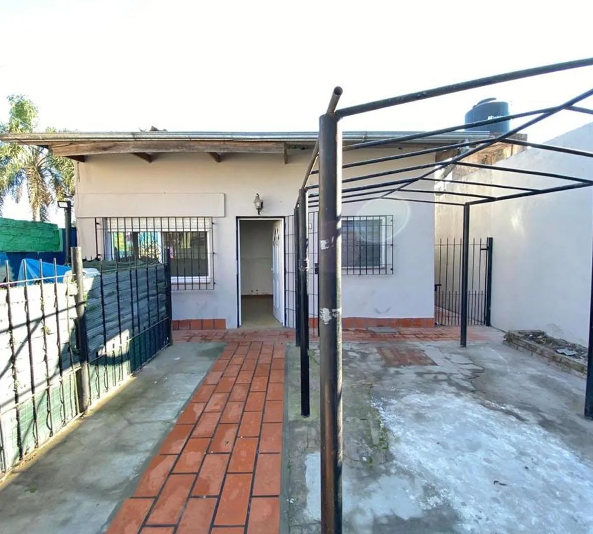 Casa Tipo PH - 2 Ambientes - Merlo Sur