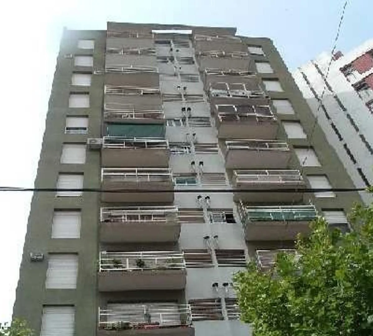 Dpto. 2 Amb. a 1/2 Cuadra de Av de Mayo y 4 de La Estacion