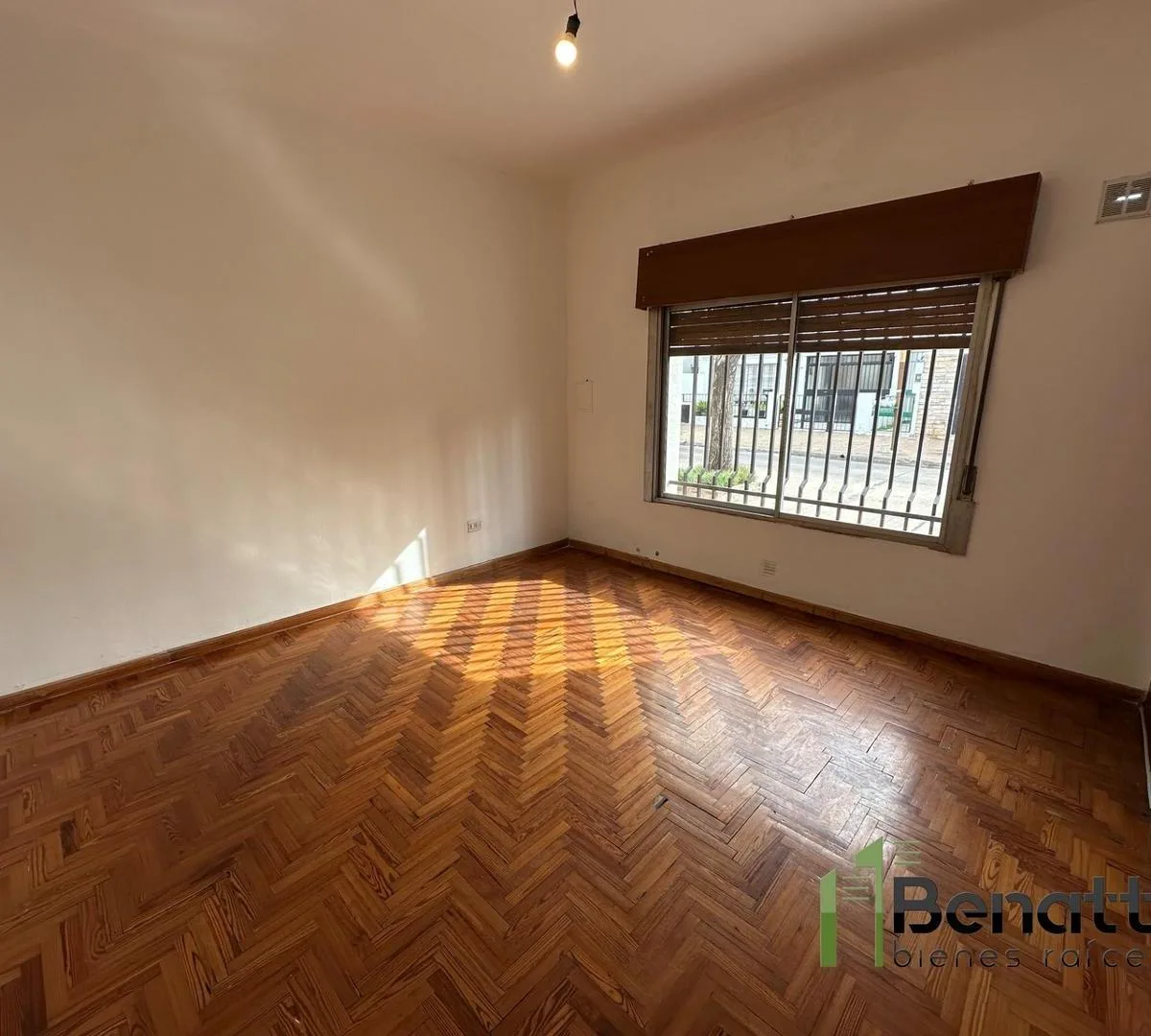 PH 4 Amb Al Fte en Alquiler Con, Patio y Terraza