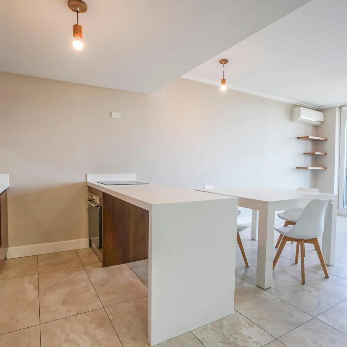 Torre View - Alquiler - 2 Ambientes Piso Alto Full Amenities!